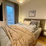 Cozy In Kaupmehe With Big Terrace * Ταλίν