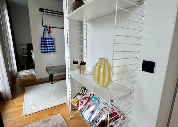 Appartamento Cozy In Kaupmehe With Big Terrace Reval